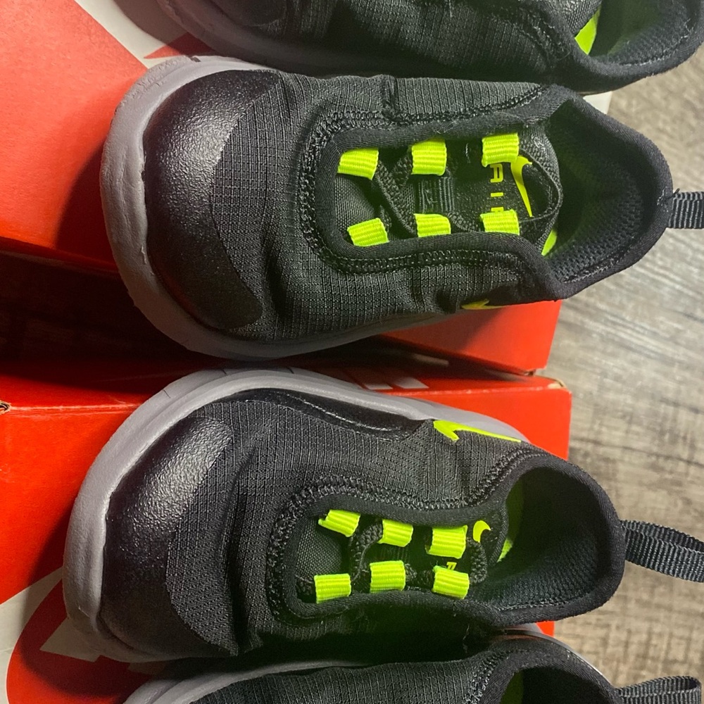 Toddler Nike shoes Size 5C 2 pair available